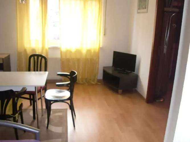 Monteurwohnung im Zentrum Lierenfeld