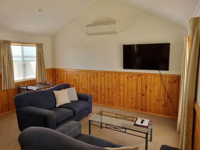 1 Bedroom Cottage