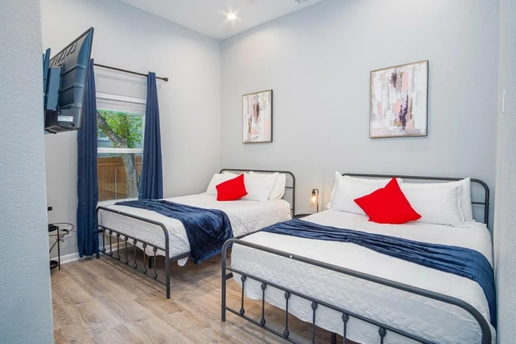Guest rooms