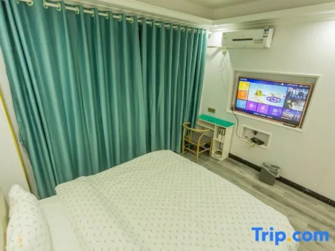 Standard Sextuple room