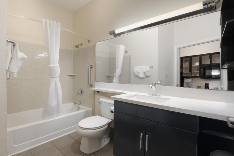 1 Bedroom Double Suite
