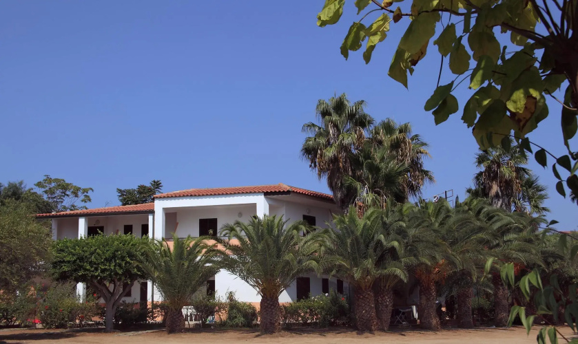 Esmeraldo Residence