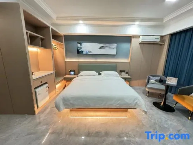 Double Suite
