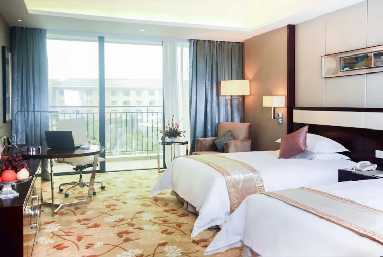 Grand View Hotel