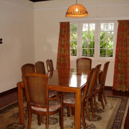 Amboni Lodge