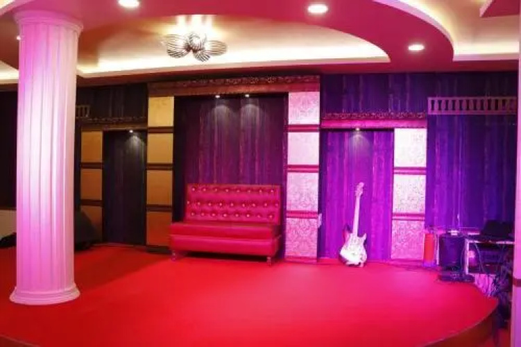 Hotel Royal Suites