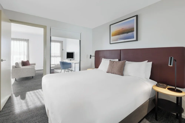 1 Bedroom Apartment with balcony