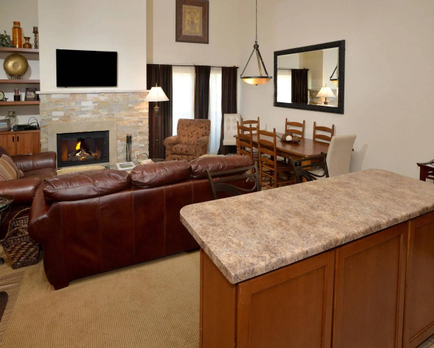 Lionshead Arcade By Vail Realty