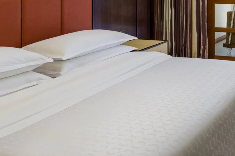 Sheraton Maldives Full Moon Resort & SpaOver view