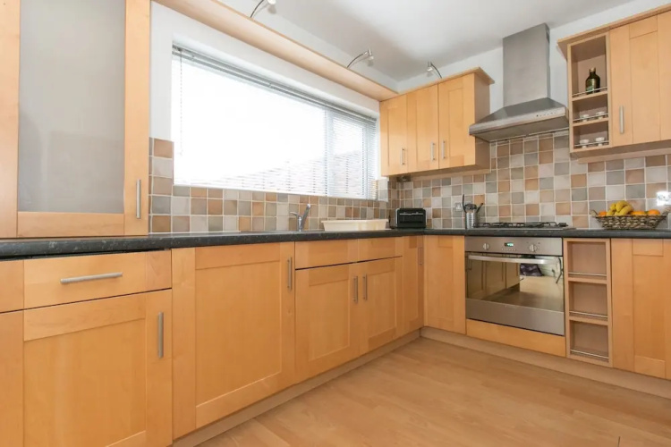 Éire House - Comfortable Coventry Home