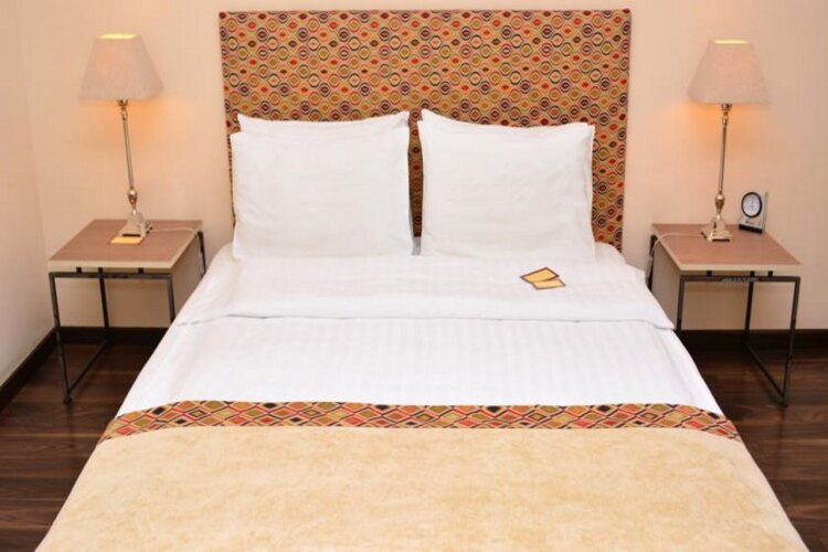 Betsy's HotelOver view