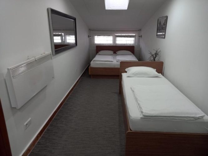 Classic Triple room