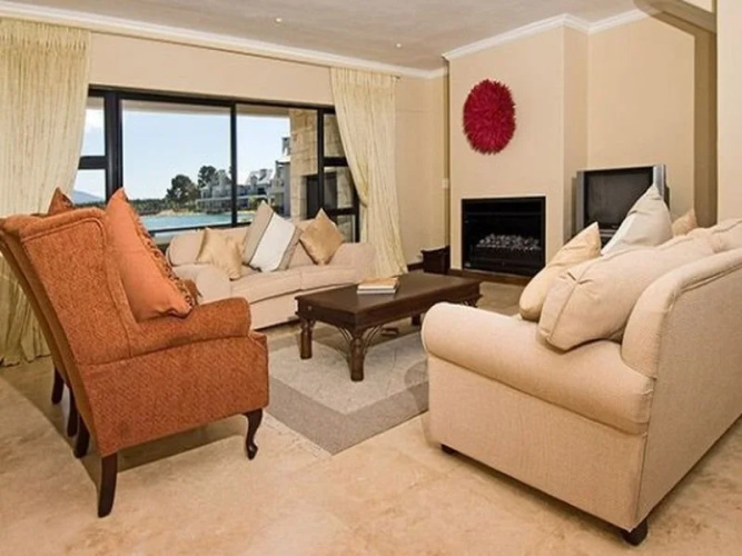 Pearl Valley Lodges