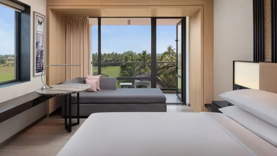 Premium Double room with balcony