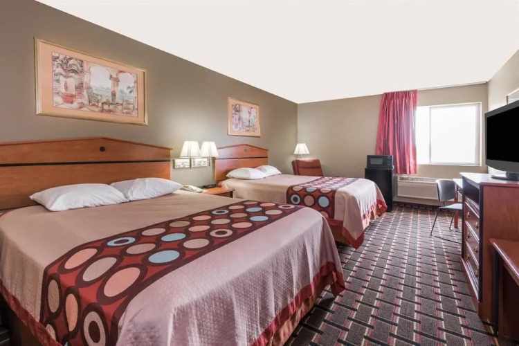 Super 8 Ottawa