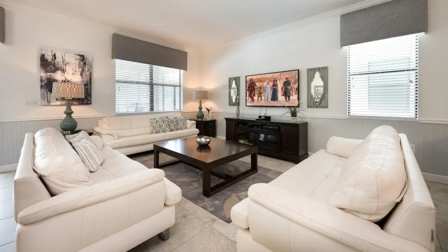 1426 Wexford Way