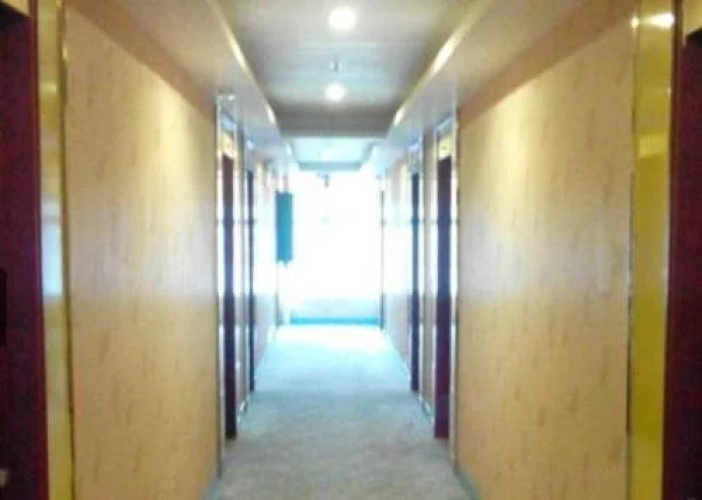 V8 Theme Hotel Nanhai