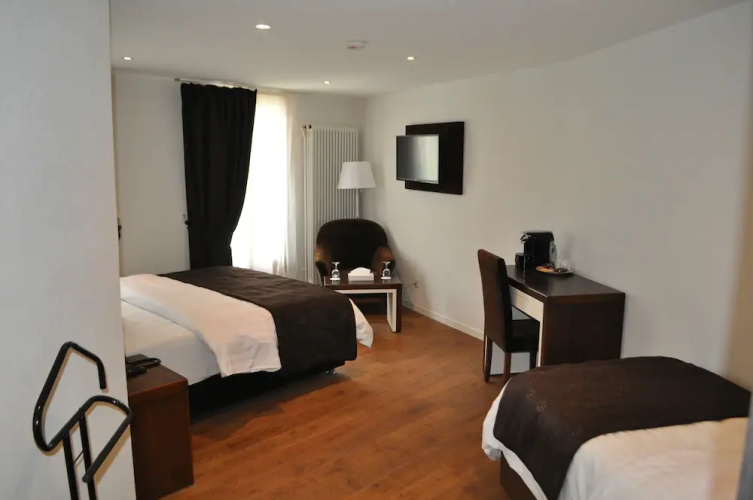 Hotel de Savoie
