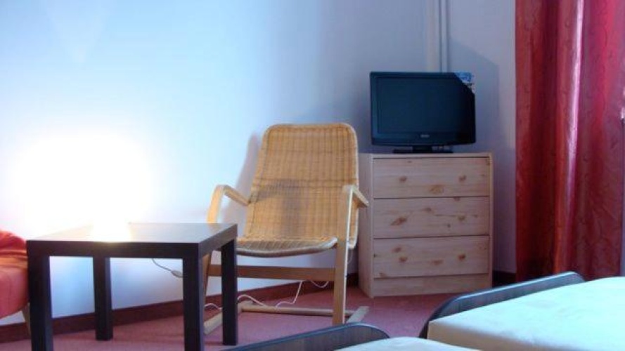 2 Bedrooms Twin Apartment