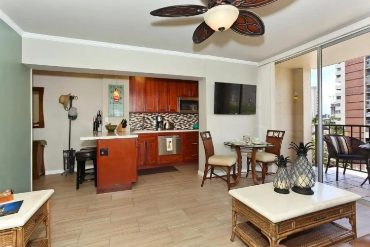 1 Bedroom Apartment