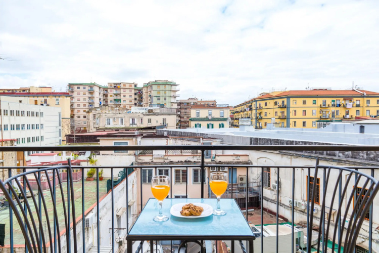 Chiara Modern Apartment