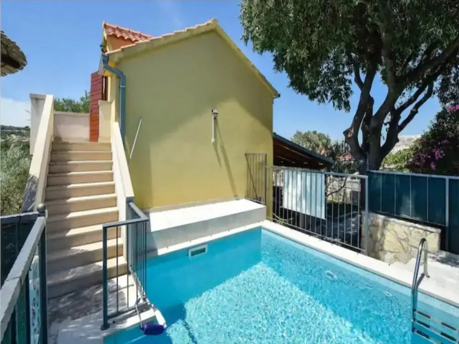 Villa Dore