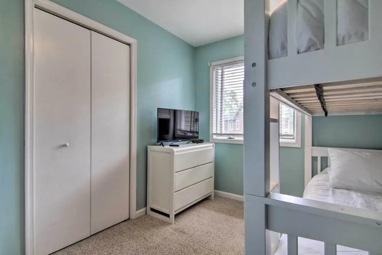 1 Mi to Bethany Beach: Quiet Home w/ Pool Access