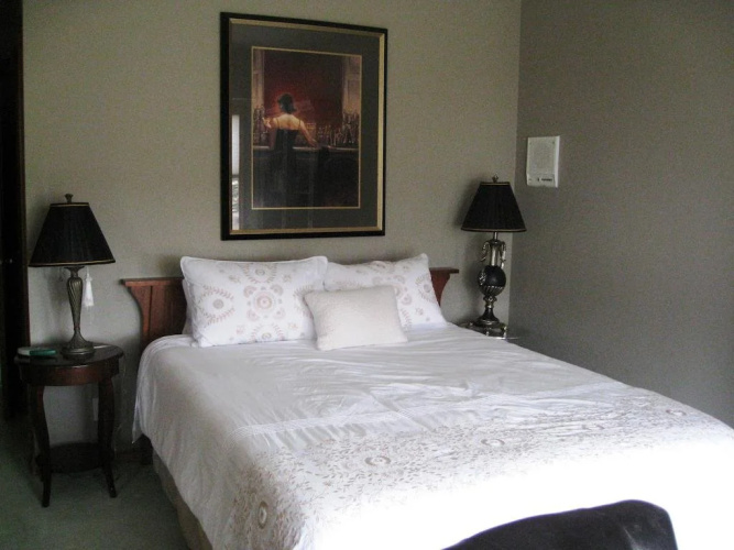 Rolling Hills Country Resort Bed and Breakfast