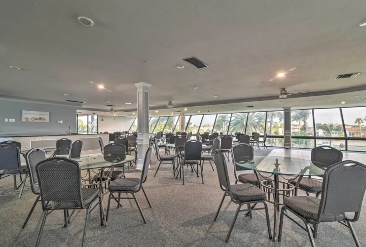Gulf-view Hudson Condo in Waterfront Resort!