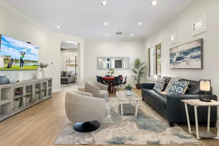 Dublin in Gilbert With 4 Bedrooms and 2 Bathrooms