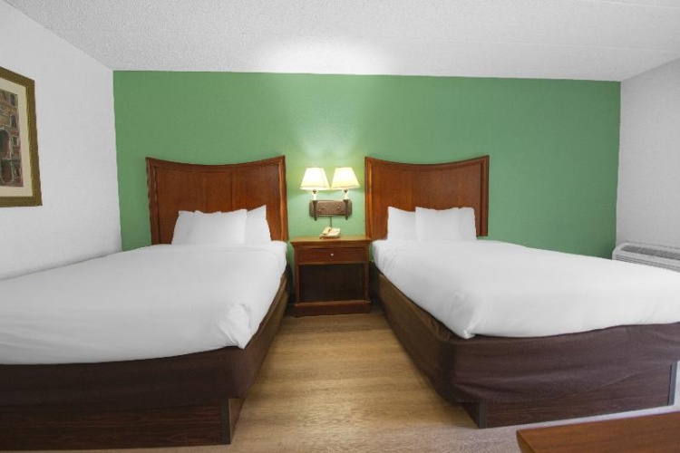 Quadruple room