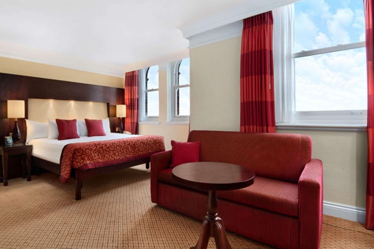 DoubleTree by Hilton Brighton Metropole photo 8