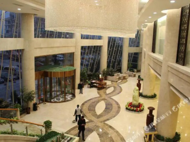 Long Teng International Hotel
