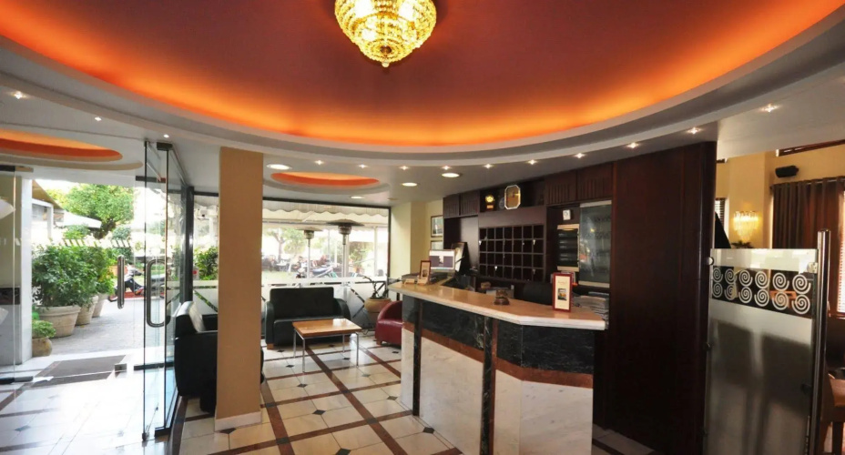 Morfeas Hotel