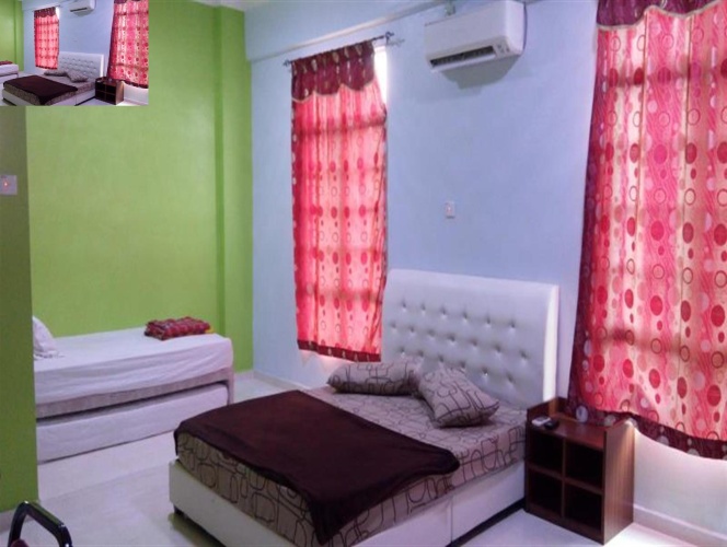 Standard Twin room with view
