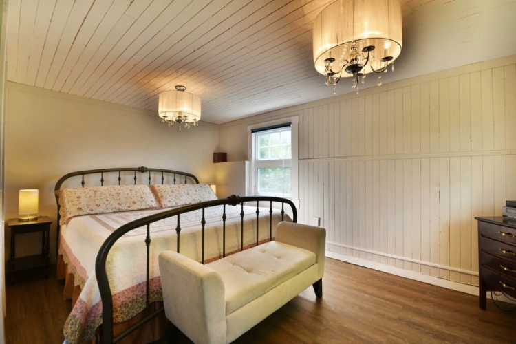 Sutton's Haven Inn