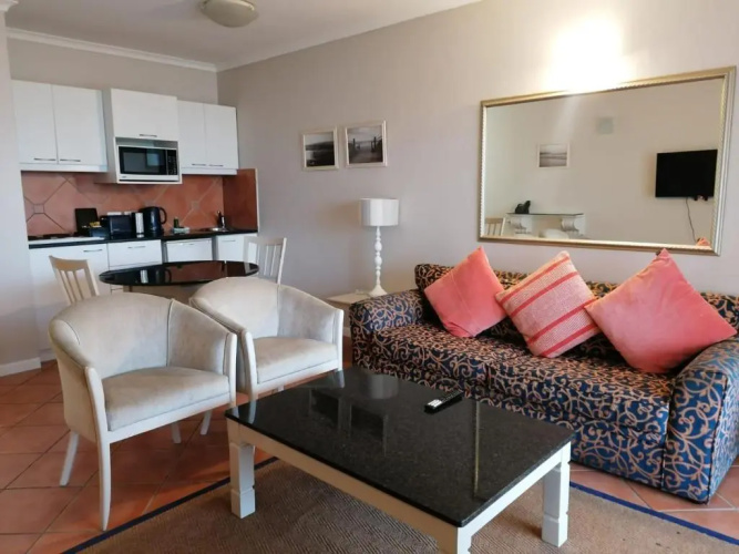 Leisure Bay Apartments