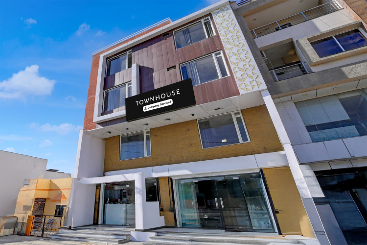Townhouse Mahamrityunjay Dwar Ujjain