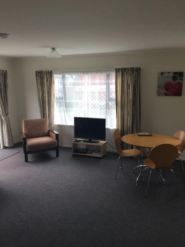 Our Beach House - Raglan West