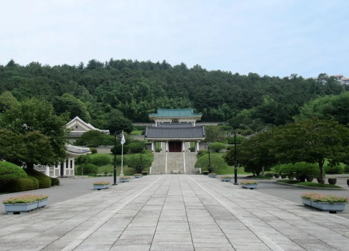 Hotel Shim