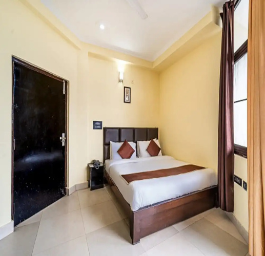 Flutter Hotels & Resort