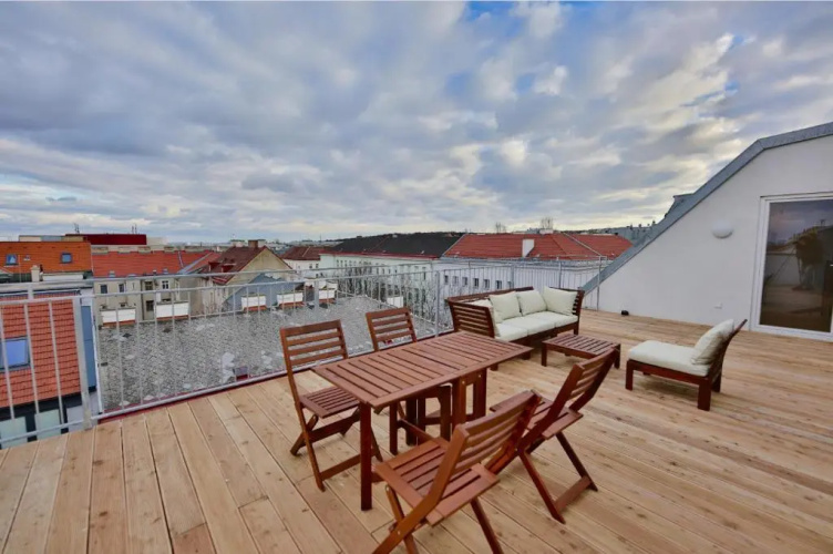 Sunny Penthouse DG 5 (Apt. 43)