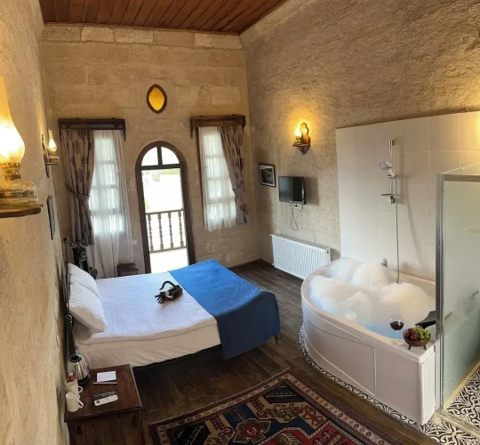 Deluxe Family room with view
