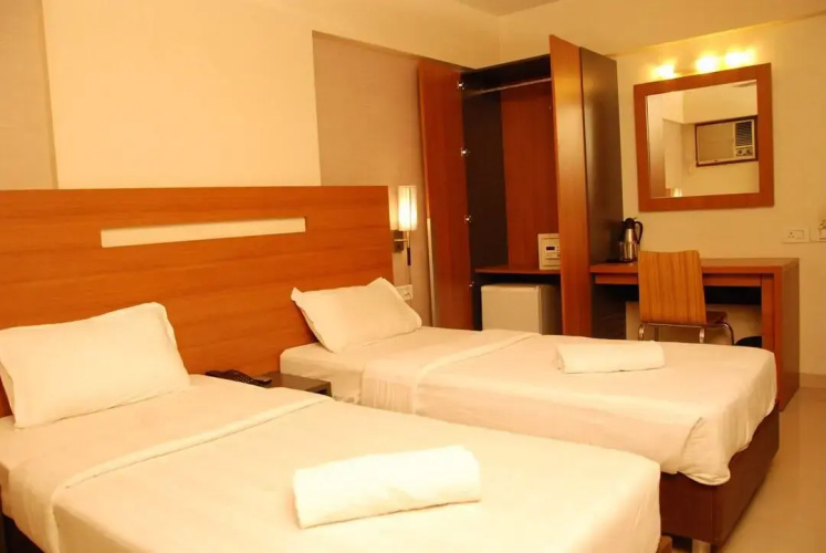 Hotel Tanish Residency