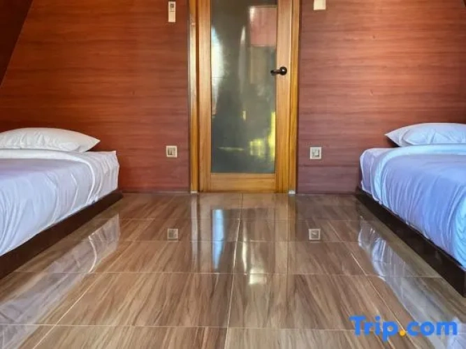 1 Bedroom Chalet with balcony and with view
