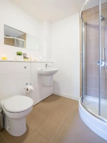 2 Bedrooms Deluxe Apartment with city view