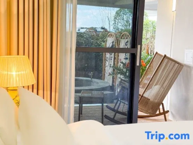 1 Bedroom Suite