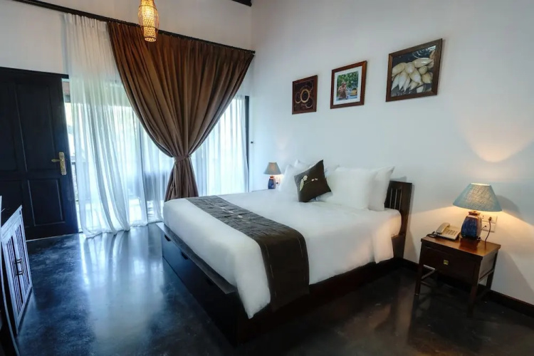 Aravinda Resort