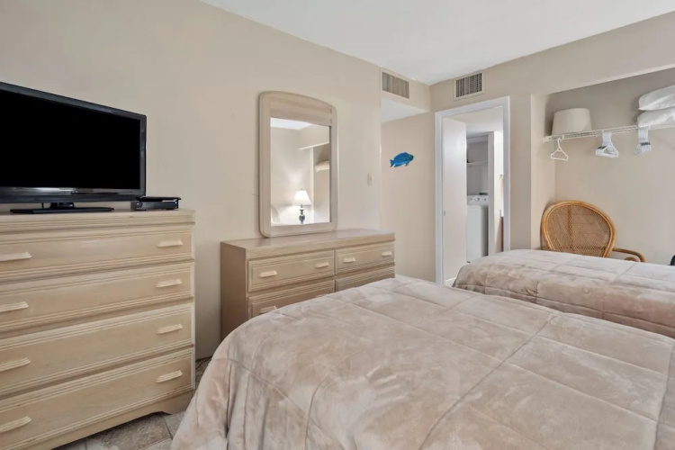 Shoreham Towers 7B