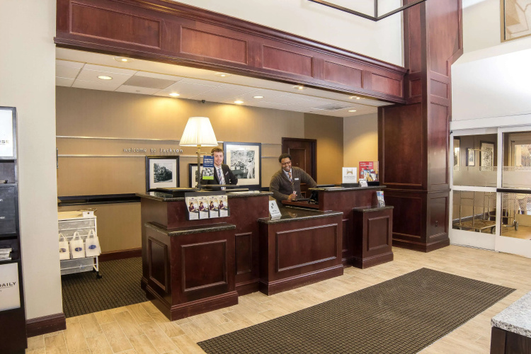 Hampton Inn & Suites Jackson